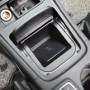 Автомобильная QI Стандартное беспроводное зарядное устройство 10W быстрая зарядка для Mercedes-Benz GLA / CLA 2015-2018, левое вождение