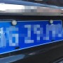 Модификация автомобильного номеру для модификации винтовой крышки, инкрустированная алмазом, сплошной уплотненной уплотнением анти-краевые винты (озеро синее)