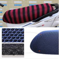 Waterproof Motorcycle Sun Protection Heat Insulation Seat Cover Prevent Bask In Seat Scooter Cushion Protect, Size: M, Length: 60-70cm; Width: 40-45cm(Red + Black)